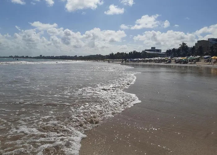Apto Climatizado A Beira-Mar C/ Piscina-Intermares